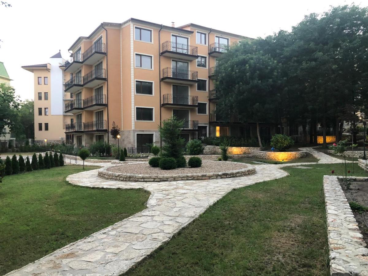 Rabi Park Residence Varna Eksteriør bilde